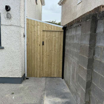 durable-lean-to-roofing-for-side-passages